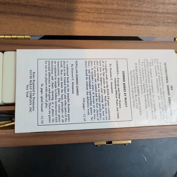 Handcrafted Dominic C. Armanino Five Up Co Dominos in Walnut Wood Box - Picture 9 of 16